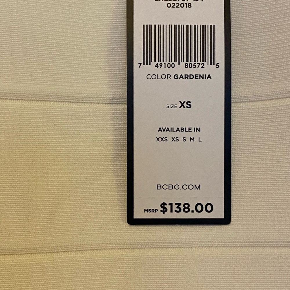 BCBGMaxazria bandage mini skirt